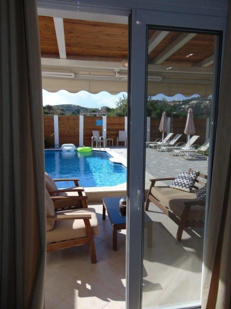 Villa Campos- Less Than 5-Min Walk To Kalivaki Beach Jeorjoúpoli Eksteriør bilde